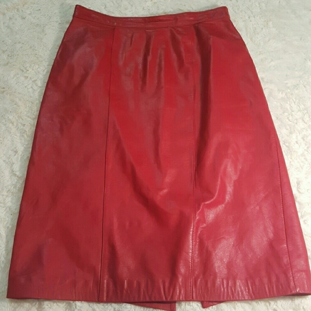 Lord & Taylor leather skirt 10p